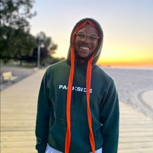 Meet your Posher, Yves